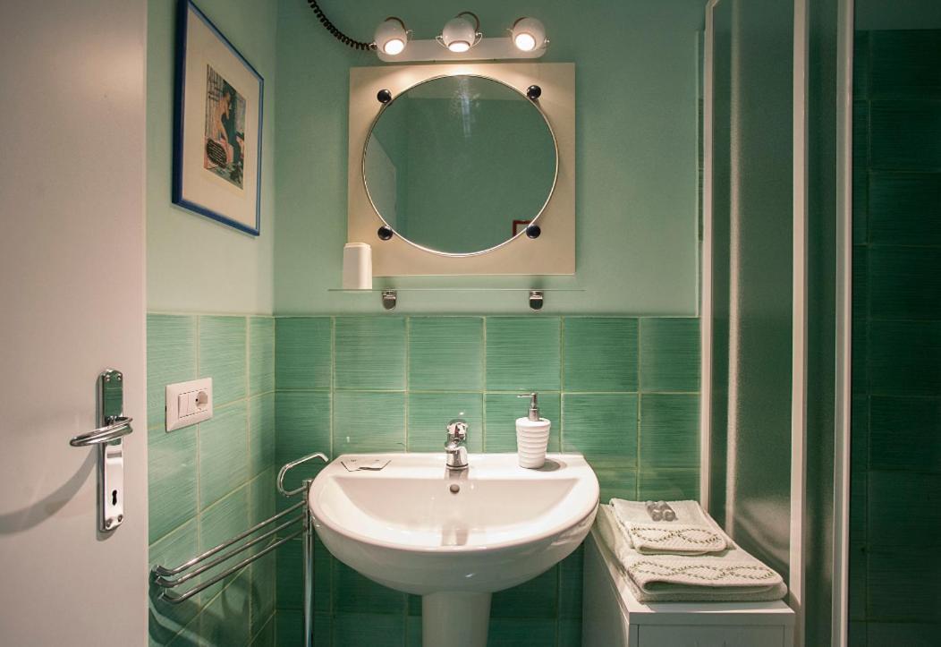 Pensión Il Nido Sull'oltrarno Camera Con Bagno Privato